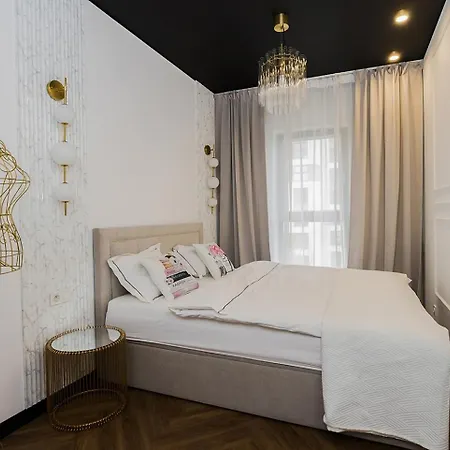 Woronicza Premium - Black Mirror Lejlighed Warszawa