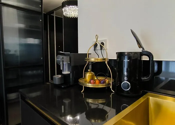 Black Orchid By Woronicza Premium